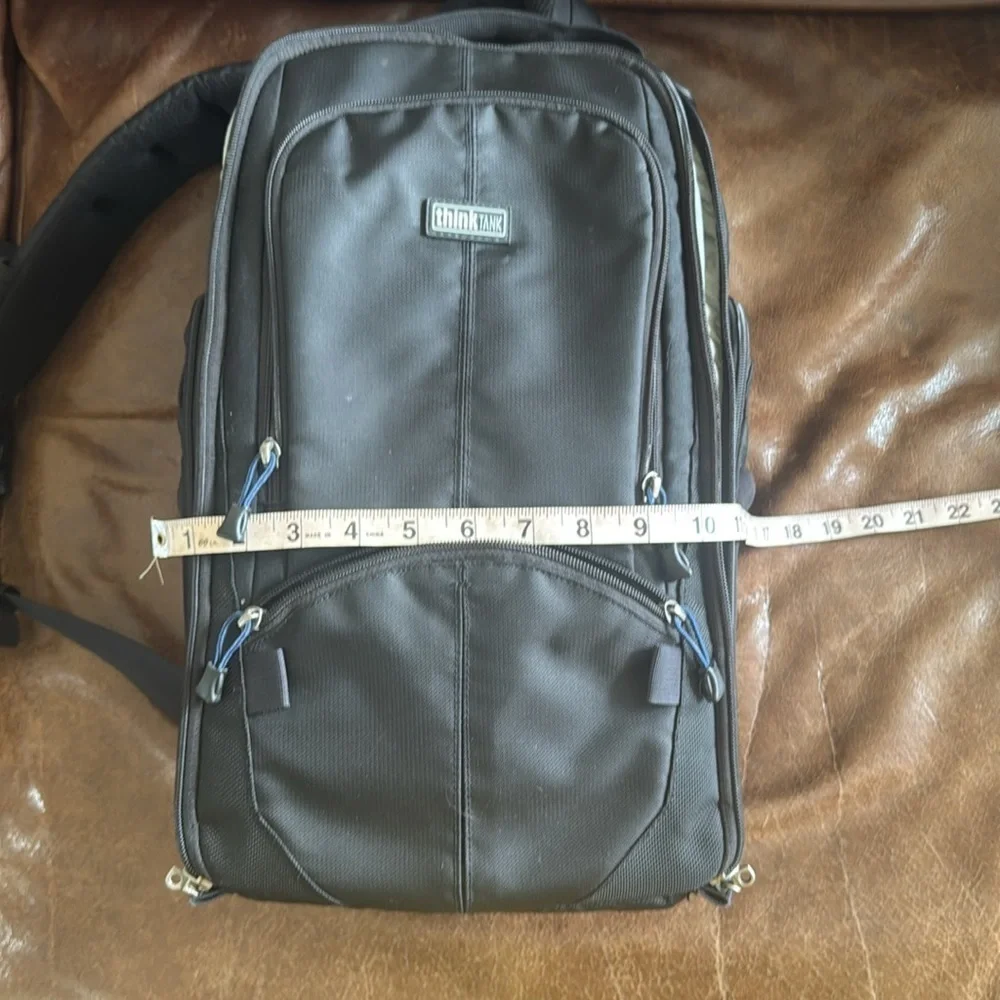 Think tank streetwalker camera backpack